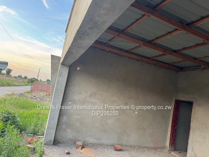 Unfinished 3-Beds house for sale in Mabvazuva