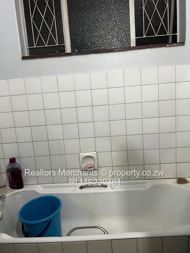 Eastlea Rhodesville Flat To Rent