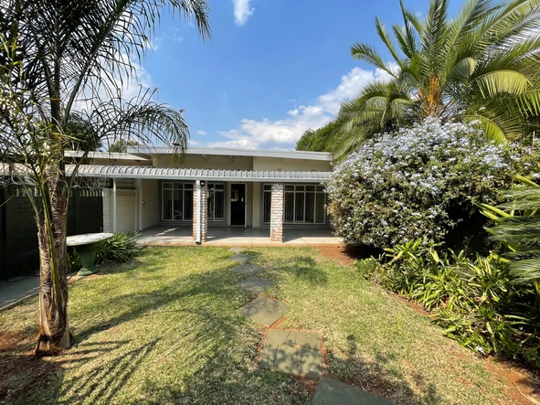 2 Bedroom Garden Flat