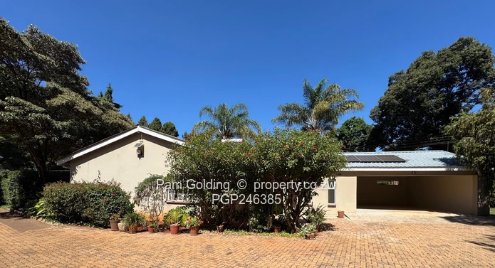Furnished 3 bedroom Cottage - Helensvale 