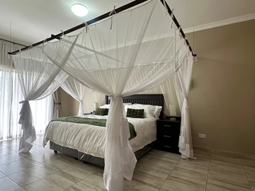 3 Bedroom Garden Flat