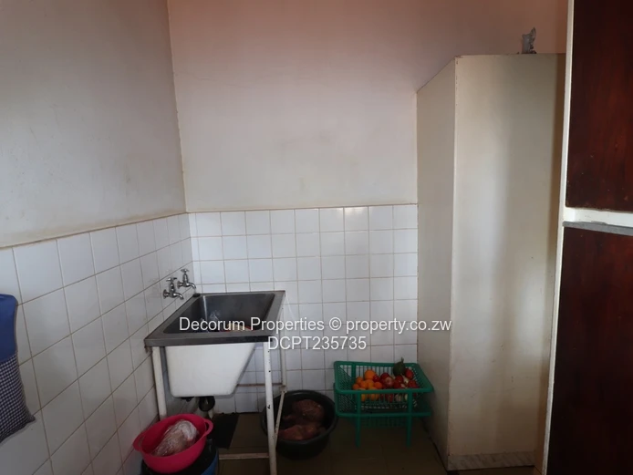 Spacious 4-Bedroom House for Sale in Greendale North