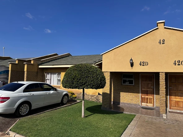 2 Bedroom Garden Flat