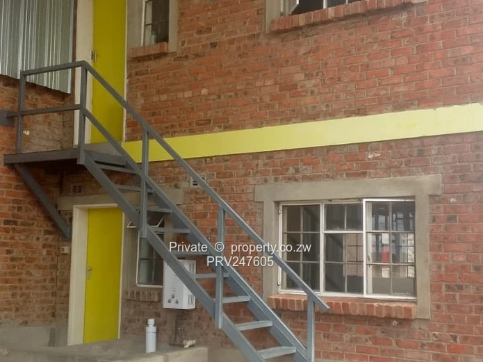 Sunway City 1,030m² Warehouse/Factory with Offices & Borehole