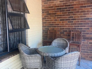 3 Bedroom Flat & Apartment