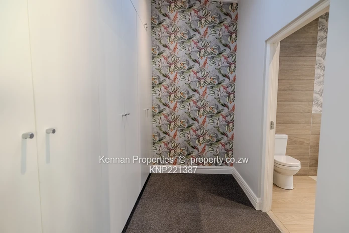 High End Townhouse In The Heart Of The Golden Triangle