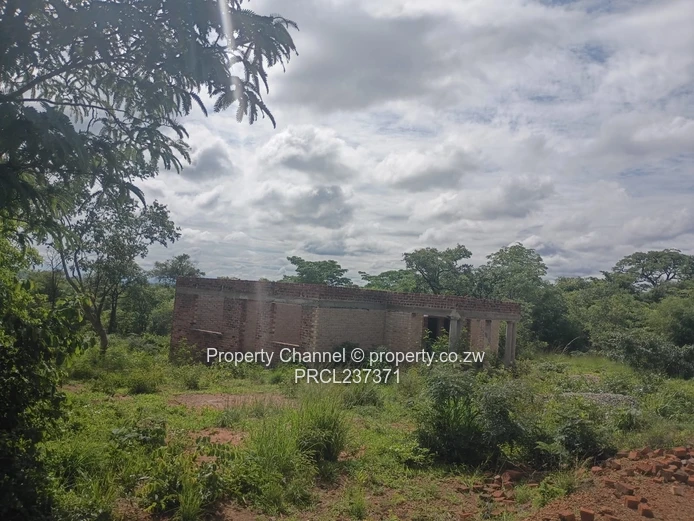 1072 sqm Residential Stand