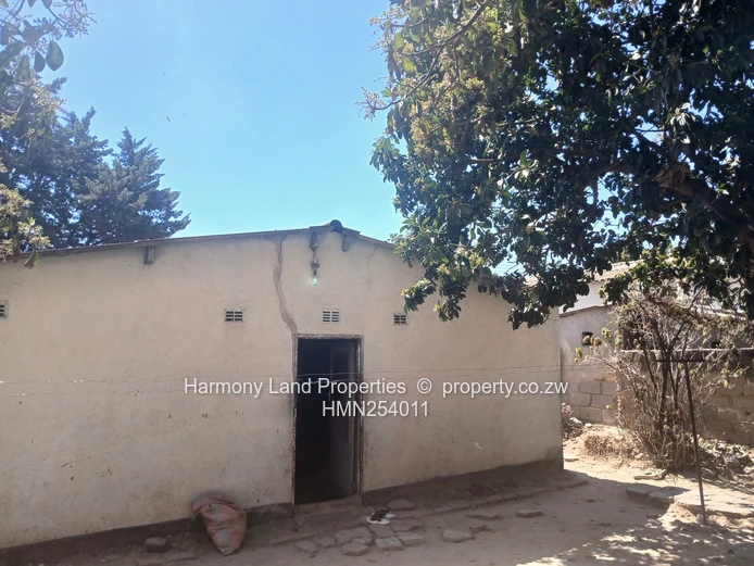 For Sale!! 3 Bedroomed House - St Marys, Chitungwiza
