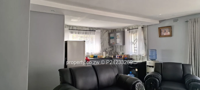 Modern Cluster House In Prospect