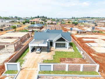 4 Bedroom House