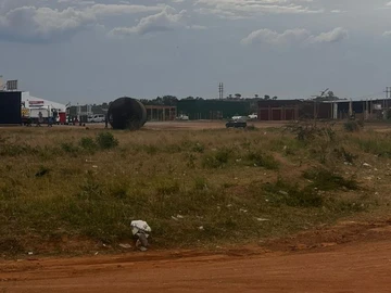 Commercial & Industrial Land