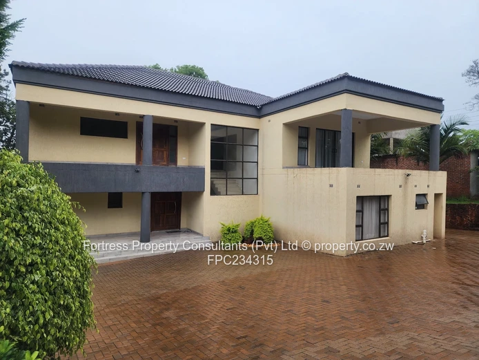 Upmarket Real Estate 