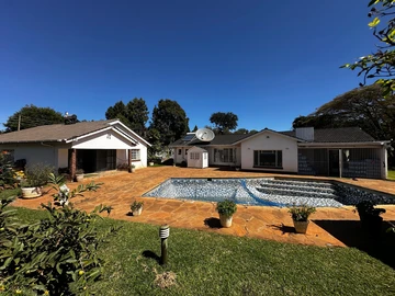A Home as Serene as Its Surroundings