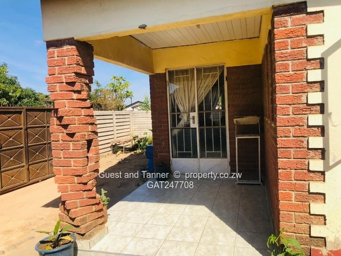 Income Generating 4 Bed House in Unit L, Chitungwiza