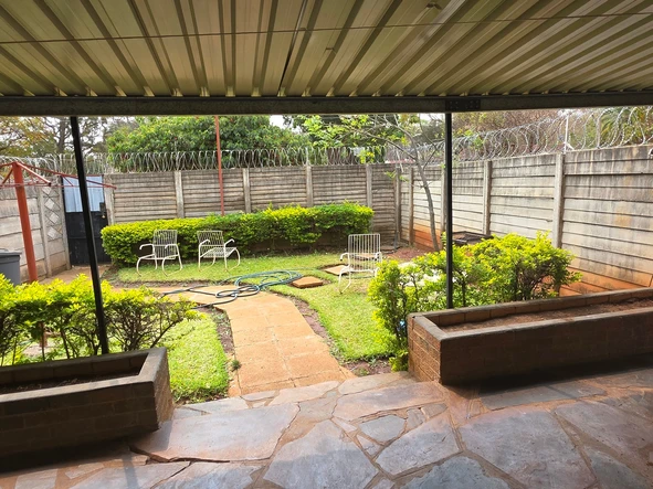 2 Bedroom Garden Flat
