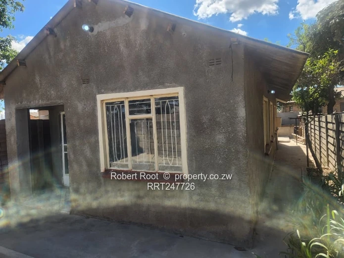 4 Bedroom House to Rent in Mabvuku.