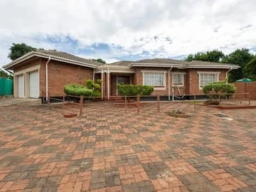 Greendale 3-Bedroom Townhouse for Sale