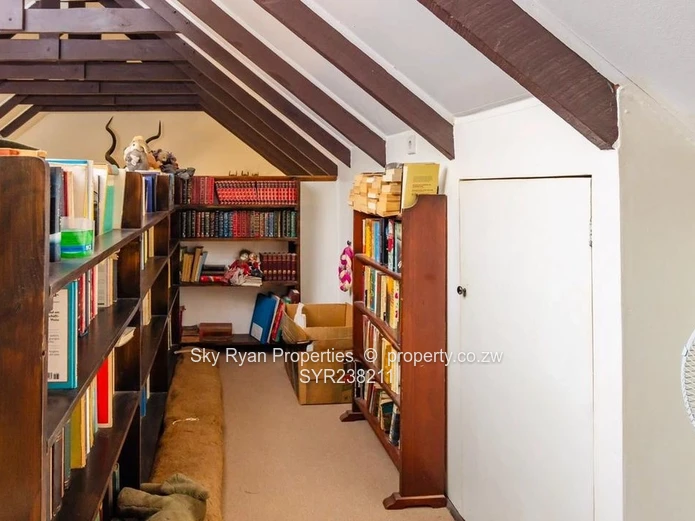 Kuimba Shiri Bird Park Lake House For Sale