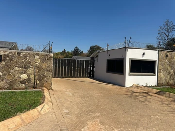 2 Bedroom Garden Flat
