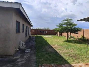 9 Bedroom House