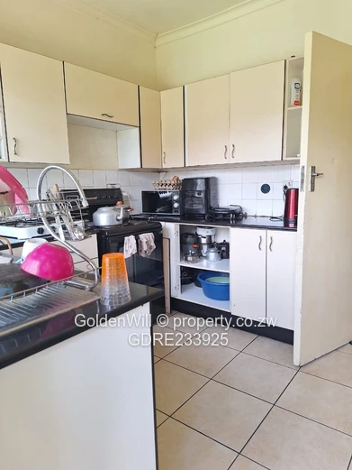 House for Sale in Sunridge