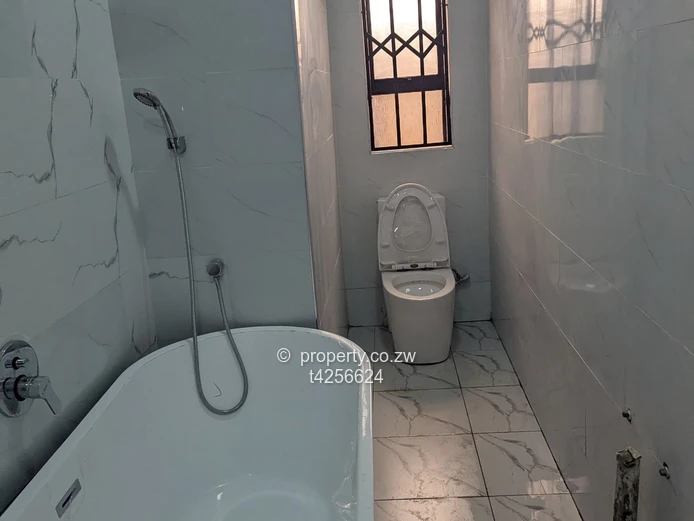 Madokero Estate 2 bedroom apartment to rent  (Sole Mandate)