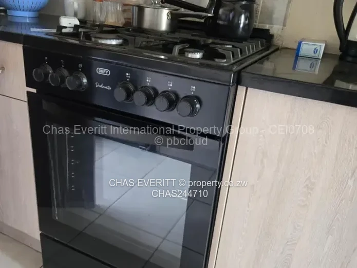 2 Bed Fully Furnished Flat In Aspindale