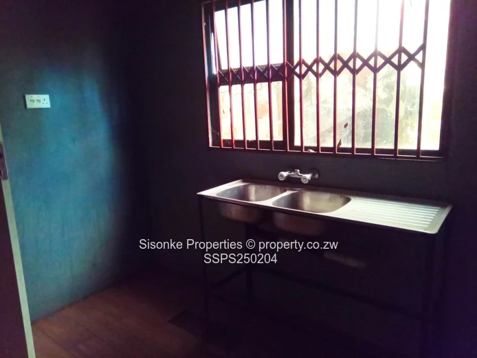 Secure 3-Bed Home in Zengeza 2