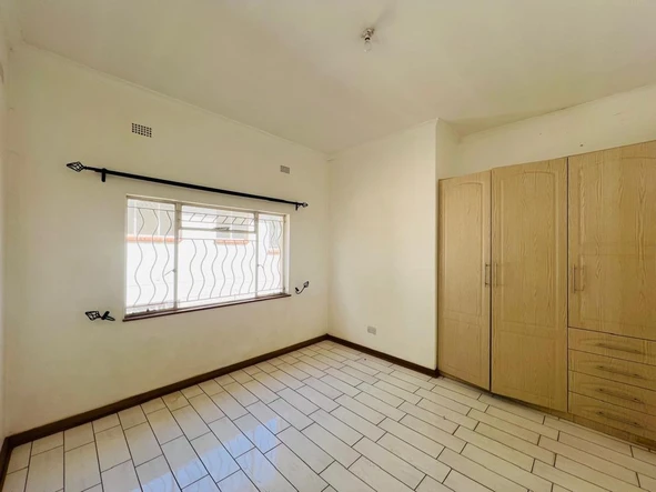 3 Bedroom Garden Flat