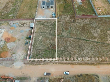 Commercial & Industrial Land