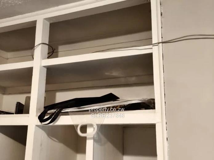 Bluffhill 5 Bed House for Rent