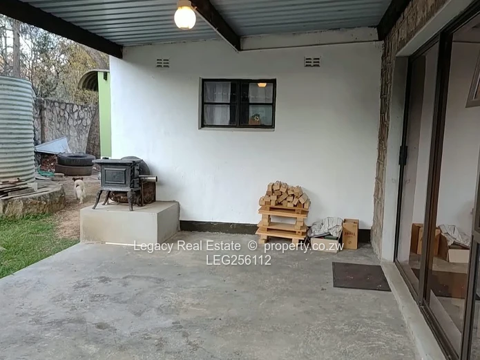 Burnside 4-Bed Oasis: Pool, Borehole & 4047m2 Garden