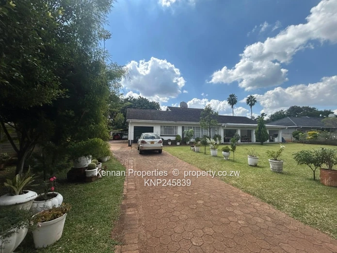 Neat Furnished 4 Bedroom Family Home (Shared Property) (Sole Mandate)