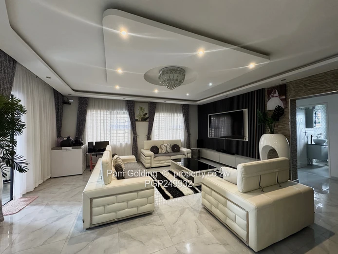 Modern Cluster Home - Arlington Estate 