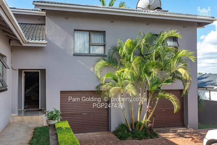 4 Bedroom House for Sale in Borrowdale Brooke (Sole Mandate)