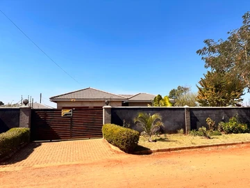 4 Bedroom House