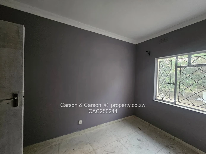House to rent in Greendale 