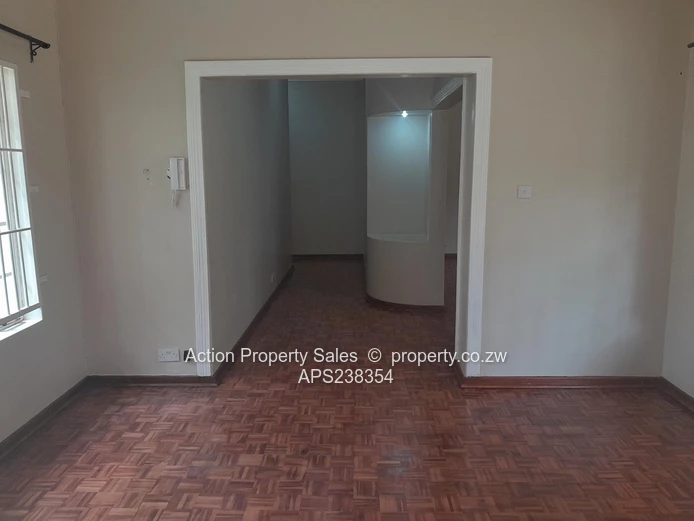 4 Bed House With Cottage To Rent Borrowdale $3000