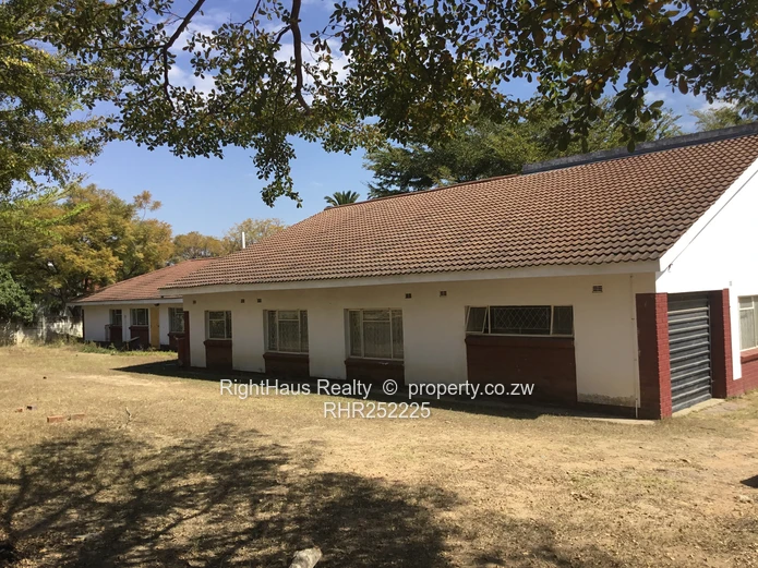 Lovely 4 bedroom house 