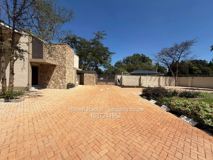 3-Bed Simplex in Pomona