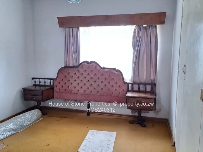 Cold Comfort 5-bedroom double-storey house (Sole Mandate)