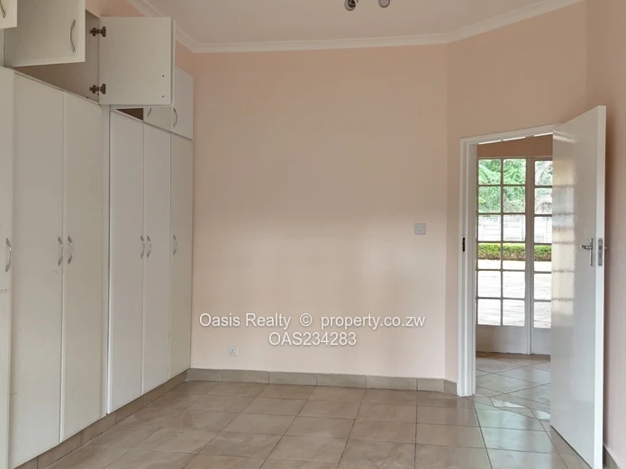 Neat and Spacious Townhouse For Rent