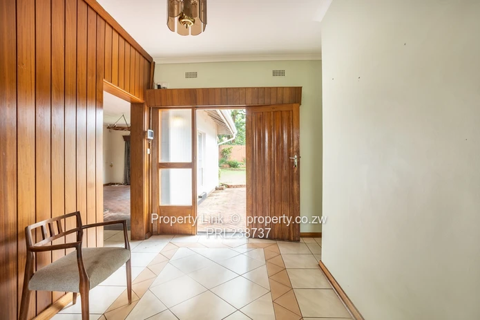 Prime Location - Main Road Frontage (Sole Mandate)