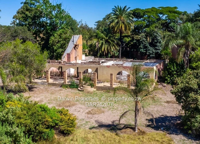 Waterfront Agricultural Land With Several Development Options 