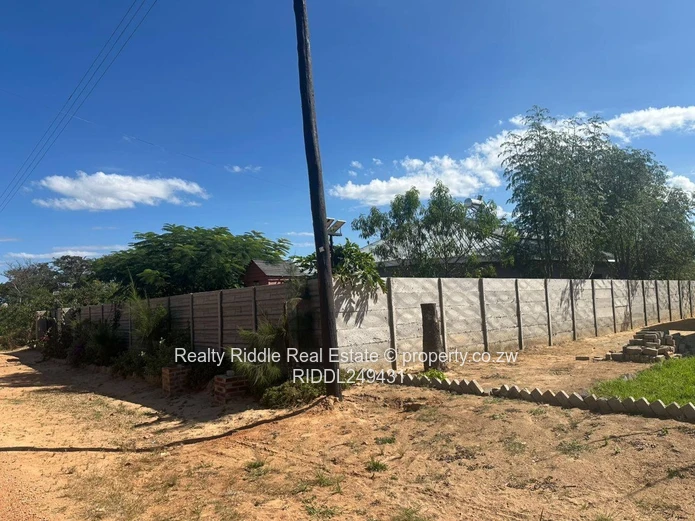 Spacious 4-Bed Family Home with Borehole in Northgate Heights