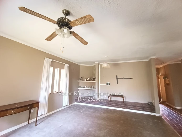2 bed complex cottage in Greendale