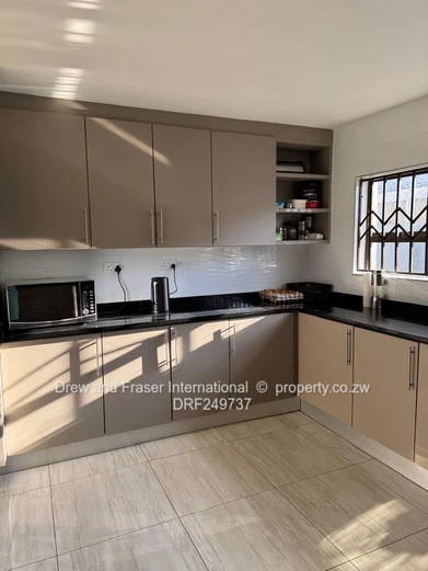 Modern 4-Bed Home in Mabvazuva, Ruwa – Borehole & Tank