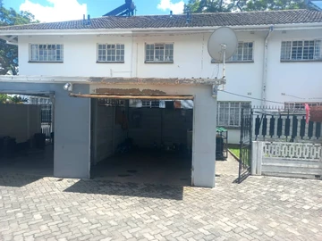 3 Bedroom Garden Flat