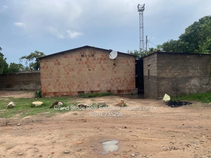 Corner Core House For Sale In Zengeza 3