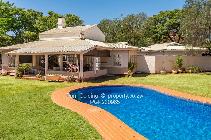 A Lovely Home in a Secure and Spacious Complex (Sole Mandate)